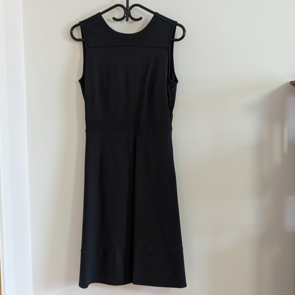 3 / 40$ Lands’ End Sleeveless Black Dress With Pockets Size 8p